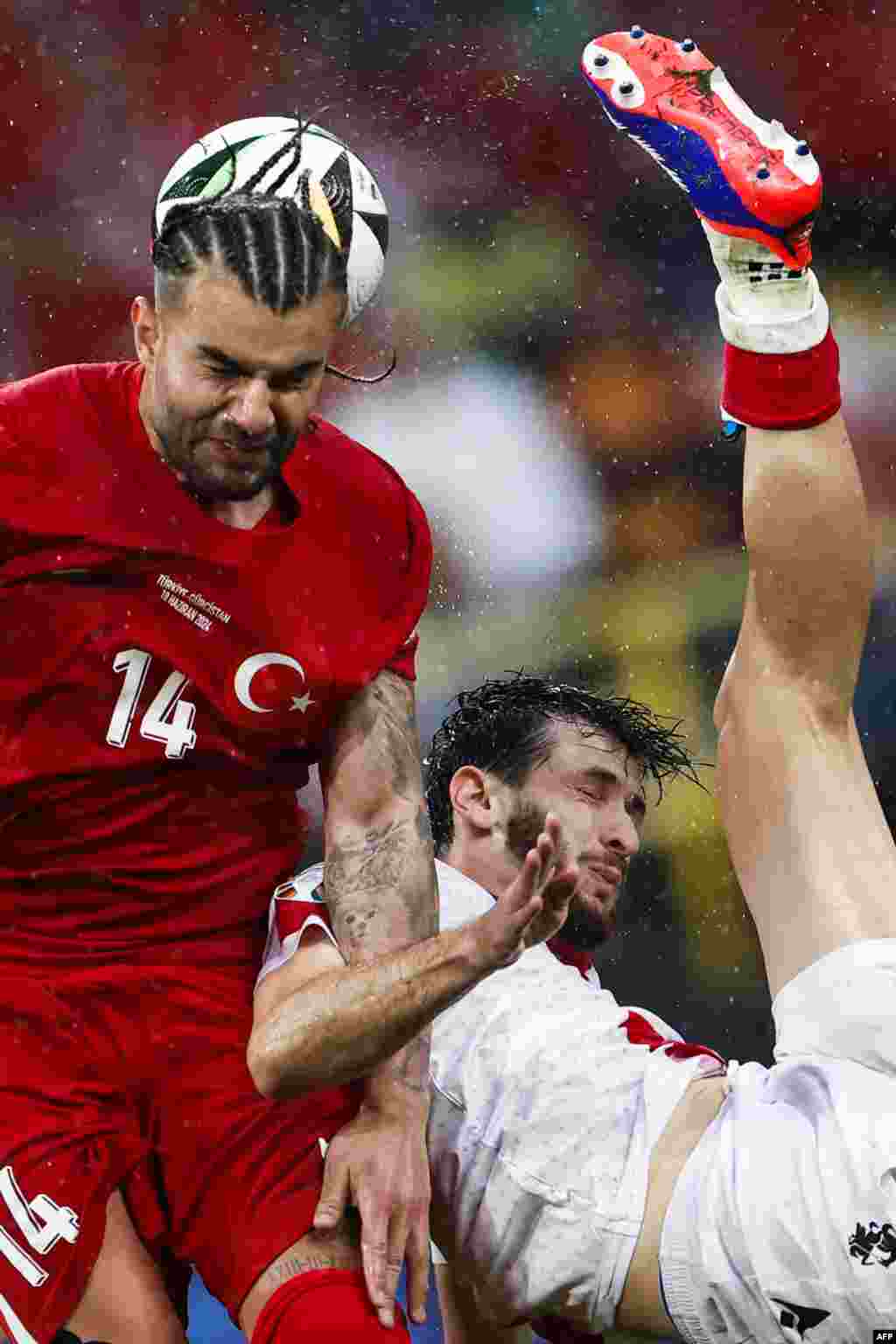 Но&nbsp;Грузия не думала сдаваться и продолжала атаковать