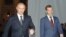 Путин һәм Медведев. Президент сулда. Әлегә