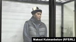 Имамидин Ташов Бишкектин Биринчи май райондук сотунда. 6-декабрь, 2024-жыл.