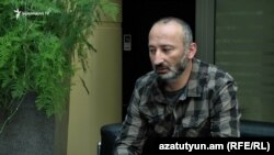 Член партии «Решение гражданина» Гарегин Мискарян в студии Радио Азатутюн, Ереван, 1 мая 2019 г. 