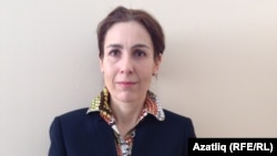 Лола Кириллова