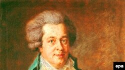 موتسارت تا چند روز قبل از مرگش، به سختی بر روی آخرين اثرش، رکوئيم، کار می کرد. محبوب ترين نظريه درباره رکوئيم آن است که موتسارت با آگاهی از مرگی قريب الوقوع، اين اثر را ساخته است.