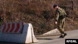 Анатолий Бибилов неоднократно заявлял, что без равноправного участия Цхинвала в соглашении он не допустит транзит через свою территорию