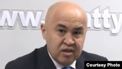 Алтынбек Сулайманов.