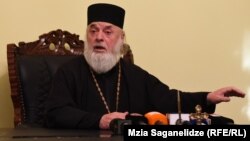 Накануне предстоятель Цилканской и Душетской епархии Зосиме Шиошвили был обвинен в сексуальных домогательствах 