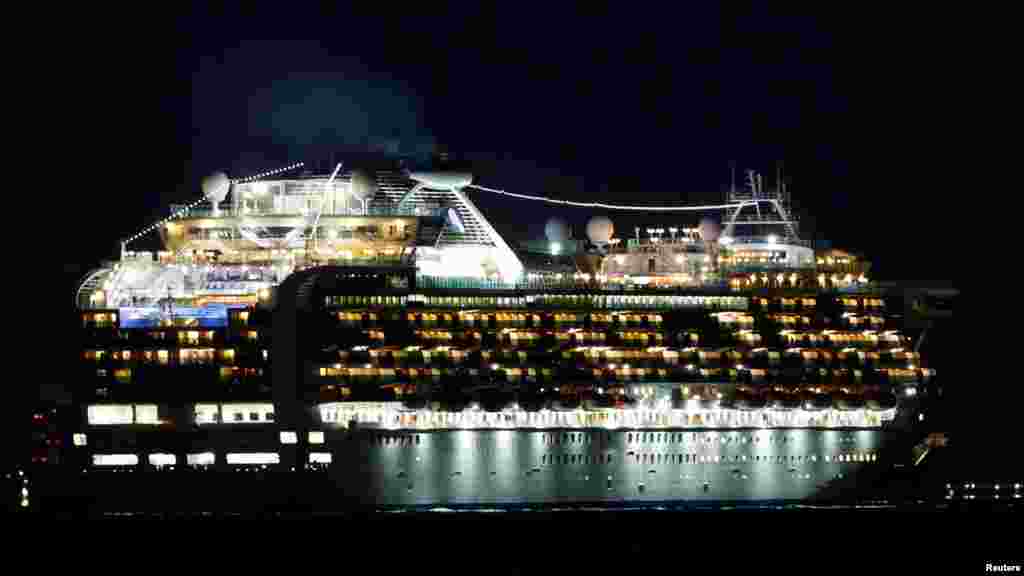 20 января лайнер Diamond Princess отправился из японского города Йокогама в двухнедельный круиз маршруту Кагосима &ndash; Гонконг &ndash; Окинава, который должен был завершиться 4 февраля. Однако выяснилось, что один из пассажиров, который сошел на берег в Гонконге, был заражен коронавирусом