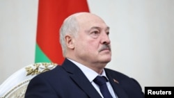 Russian President Putin meets with Belarusian President Lukashenko in Bishkek