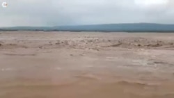 Таҳдиди рӯдхонаи Сурхоб ба хонаҳои мардум рустои Кадучӣ