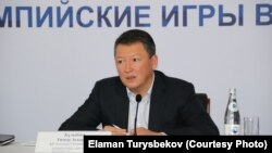 Тимур Кулибаев на брифинге НОК в 2018 году  