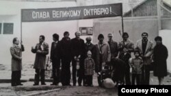 Солдон оңго карай: экинчи А.Туркадзе, төртүнчү А.Жусупбеков, бешинчи Сергей