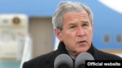 بوش : «تصميمی برای باز گرداندن سربازان بيشتری از عراق به آمريکا نگرفته است.»