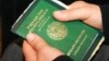 Туладаги ўзбек муҳожирларидан паспортлари олиб қўйилгани айтилмоқда.