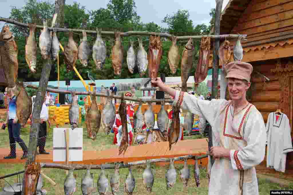  Балык Бистәсе районының киптерелгән балыклары