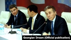 Справа налево: Бидзина Иванишвили, Арчил Талаквадзе и Мамука Мдинарадзе