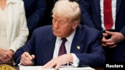 АКШ президенти Дональд Трамп Ак үйдө, 31-июль, 2025-жыл