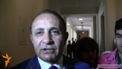 Վարչապետը խոստանում է ստուգել պաշտոնյաների ներգրավվածությունը բիզնեսում