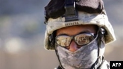 در ماه های اخير، شمارنيروهای آمريکايی در عراق از حدود ۱۷۰ هزار نفر به ۱۴۰ هزار تن کاهش يافته است. (عکس از AFP)