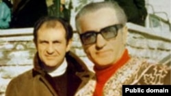 اردشیر زاهدی در کنار محمدرضا شاه