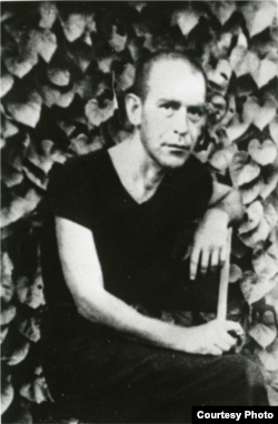 Юлий Даниэль в лагере.