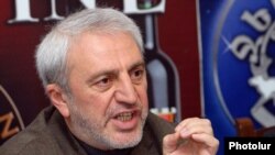 Armenia - Aram Manukian of the opposition Armenian National Congress at a news conference in Yerevan, 15Feb2012.