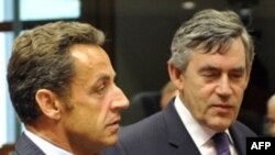 گردن براون، نخست وزیر بریتانیا به دعوت دولت فرانسه در این نشست حاضر شده بود. (عکس از AFP)