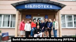 Волонтери, які готують обіди для поранених у шпиталі