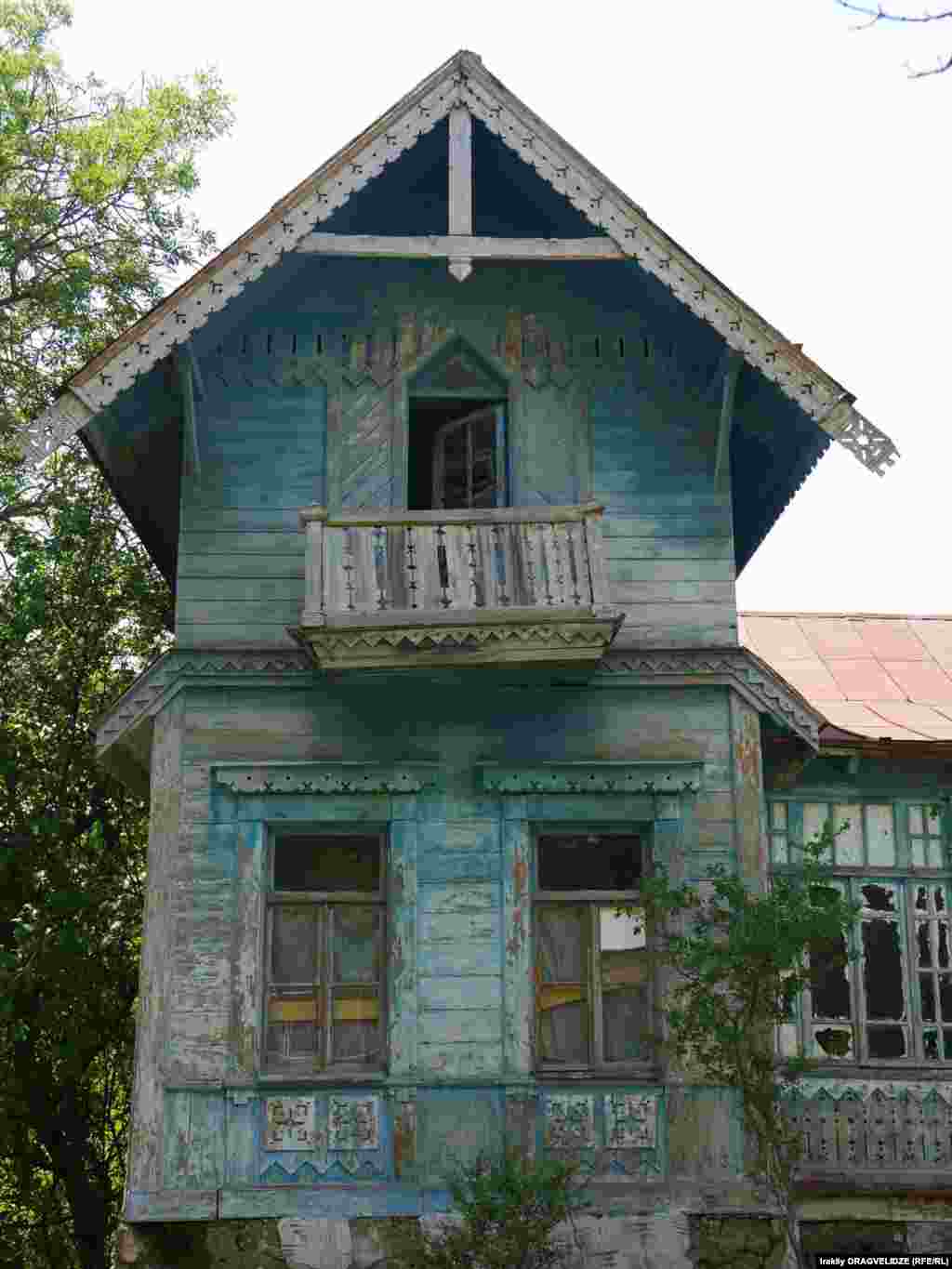 В советский период &laquo;дача Берия&raquo; после его осуждения и расстрела в 1953 году оставалась в собственности МВД СССР