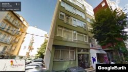 Истанбулда Башкортстан сәүдә вәкиллеге урнашкан бина. Адресы: Şimşirci sok., No. 5, Cihangir Beyoğlu, İstanbul