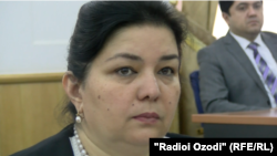 Сумангул Тағоева, вазири меҳнат, муҳоҷират ва шуғли аҳолии Тоҷикистон.