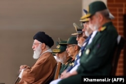 حیات ولی فقیه و فرماندهی سپاه به هم گره خورده است