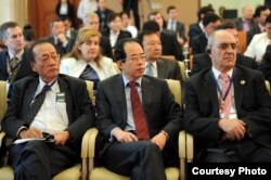 Жыйындын катышуучулары.