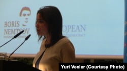 Жанна Нємцова виступає у Берліні, 9 жовтня 2017 року