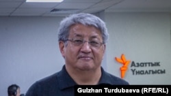 Алмазбек Акматалиев.