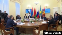 Yevrosiyo Iqtisodiy Kengashi (YeOIK) yig‘ilishi.