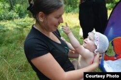 Натальля Талівінская з маленькай Ульянай