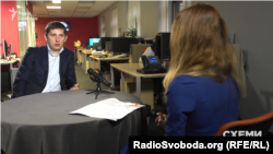 Адвокат ТОВ «Амадеус Ко» Олександр Салазський запевняє, ніби з Ходжаєвим ніколи не спілкувався