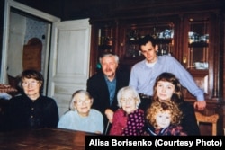 Большая семья Худяковых и Борисенко.