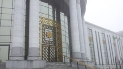 Türkmenistanyň ÝOJ-larynda dekanlar köpçülikleýin işden çykarylýar