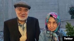 آخرین تصویری که از زهرا رهنورد و همسر او، میرحسین موسوی منتشر شده است