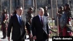 Россия президенти Владимир Путин ва Қирғизистон президенти Садир Жапаров. Бишкек, 25 ноябр, 2025 