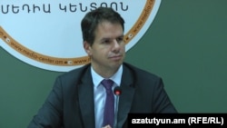 Հայաստանում Ֆրանսիայի դեսպան Ժոնաթան Լաքոտ