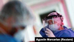 Аргентинадагы дарыгерлер. 