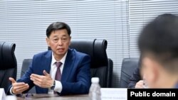 Медербек Сатыев.