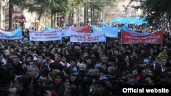 Սերժ Սարգսյանի համակիրները Իջեւանում