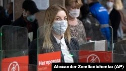 Ռուսաստան - Մոսկվայի մետրոպոլիտենի կայարաններից մեկում, 12-ը մայիսի, 2020թ.