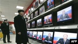 Бар экраннарда да Путин, 29.11.2007