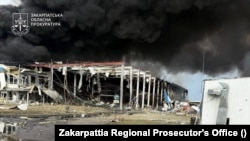 Раніше в компанії Flextronics підтвердили ураження заводу в Мукачеві