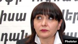 Զոյա Թադեւոսյան, արխիվ