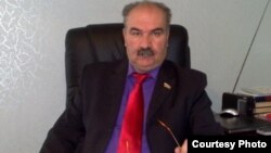 После президентских выборов и смены власти Кочиев подал иск в Верховный суд Южной Осетии с требованием признать действия депутатов незаконными и, соответственно, восстановить его в должности