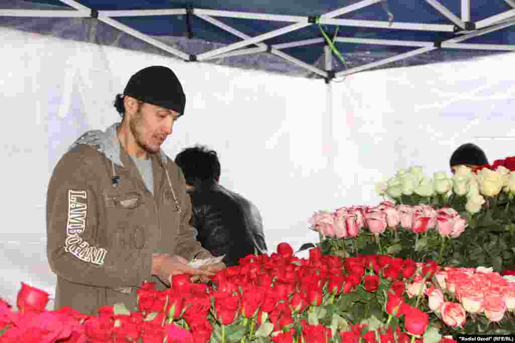 Рӯзи модар дар Душанбе